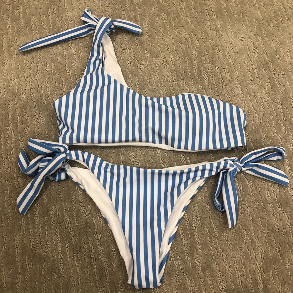 S Bikini